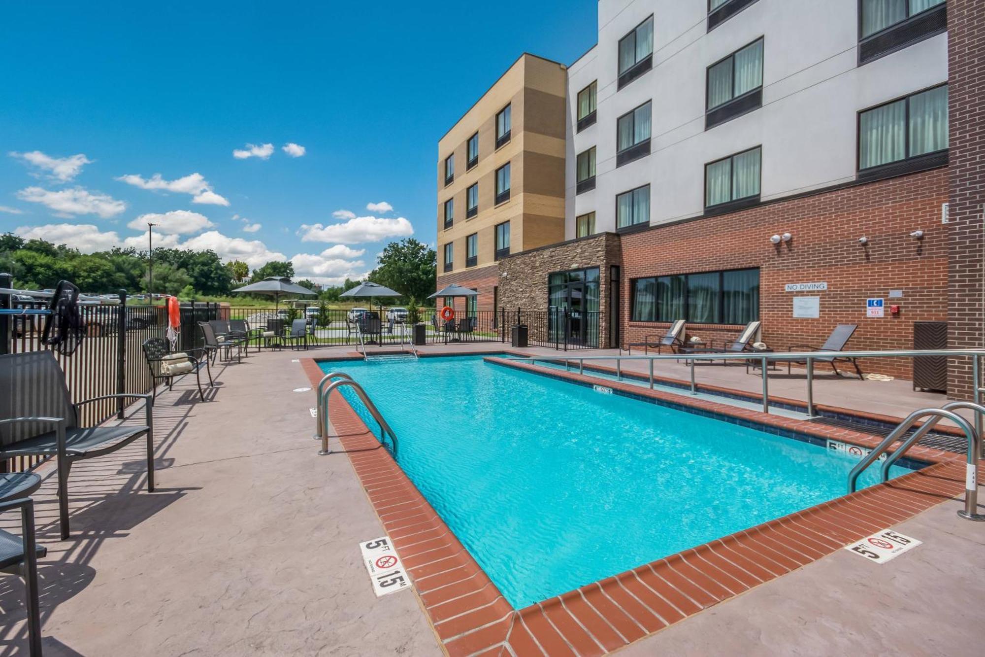 Fairfield Inn & Suites By Marriott Chickasha Eksteriør billede